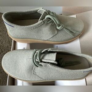 Rothy’s new in box men’s size 8.5 sea grass Monty